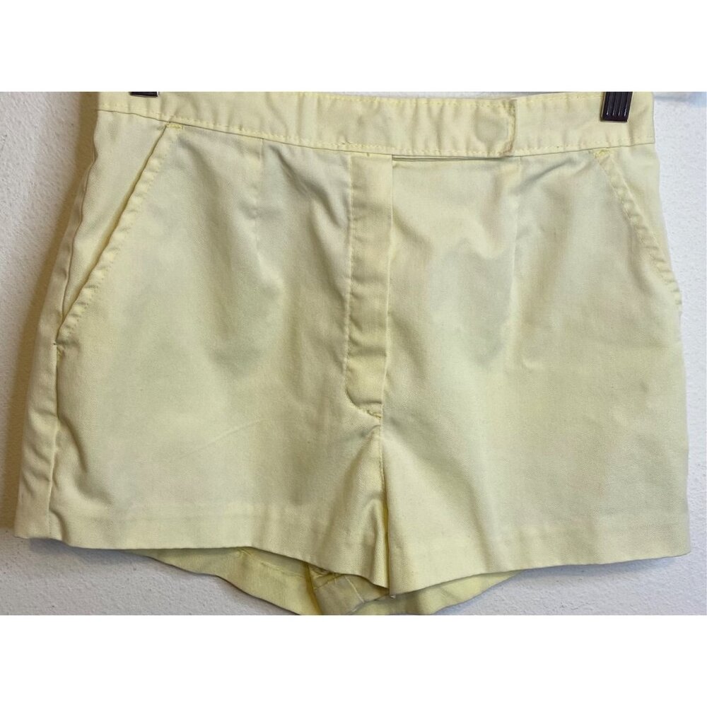 Vintage 1970s Hot Pant SHORTY Shorts pastel Yellow Retro Summer Tennis Preppy 26